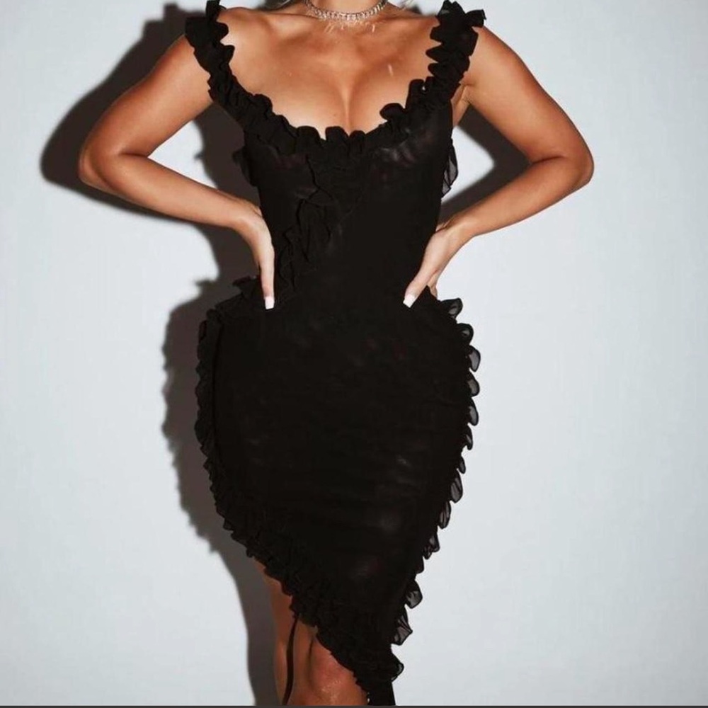 Black Ruffled Asymmetric Bodycon Dress - Women